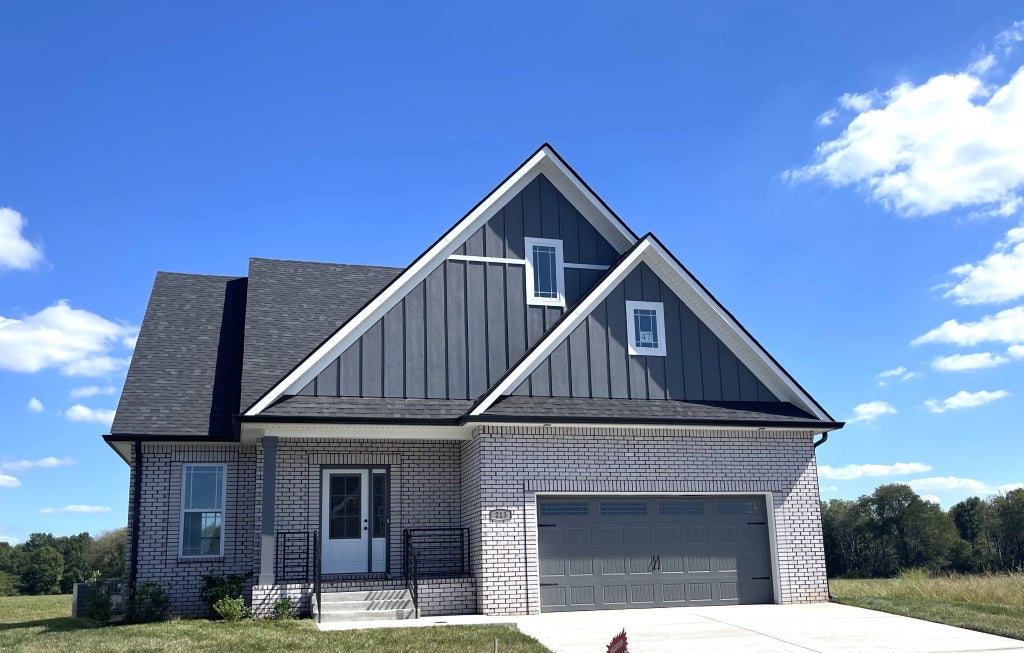 213 Harvest Moon Dr, Clarksville