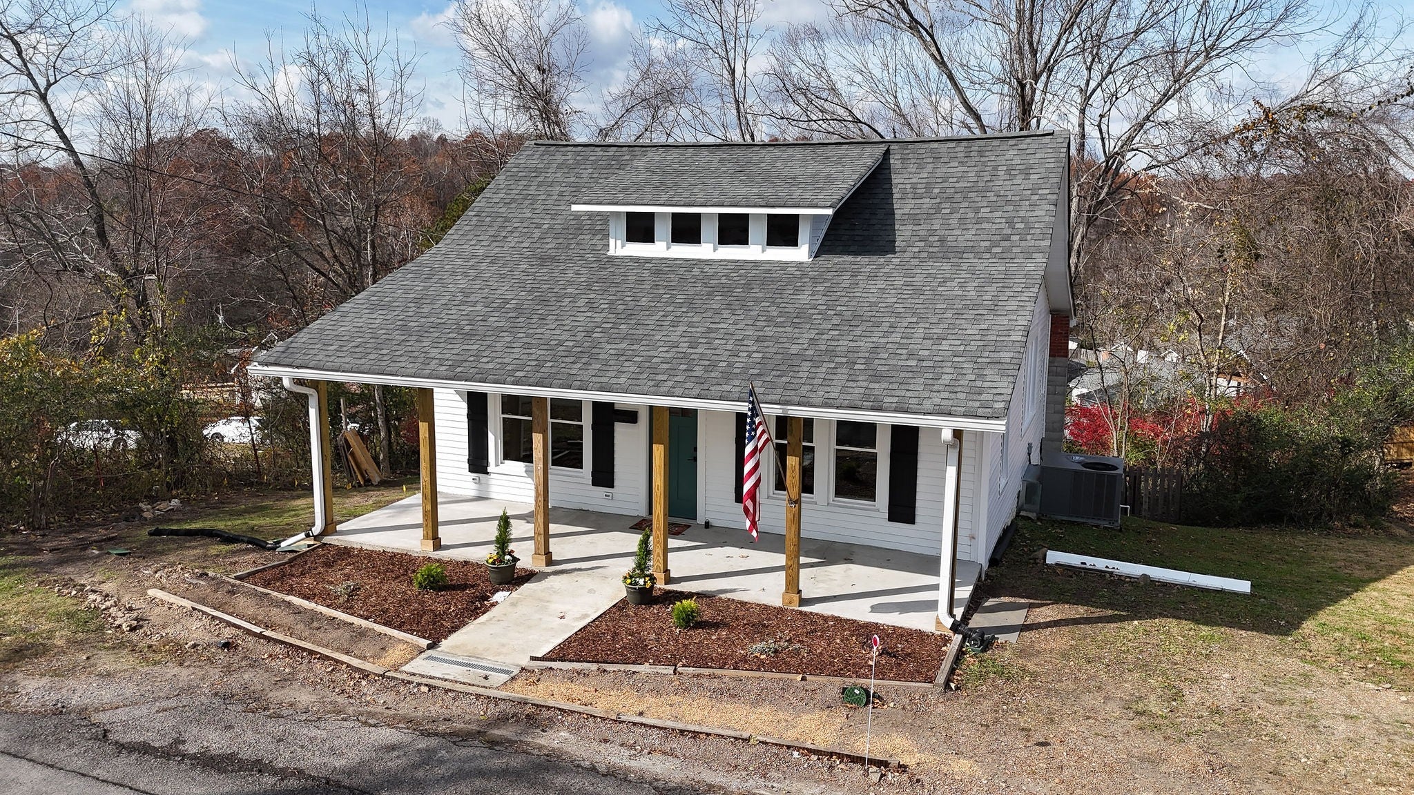 Photo of Listing #3049451