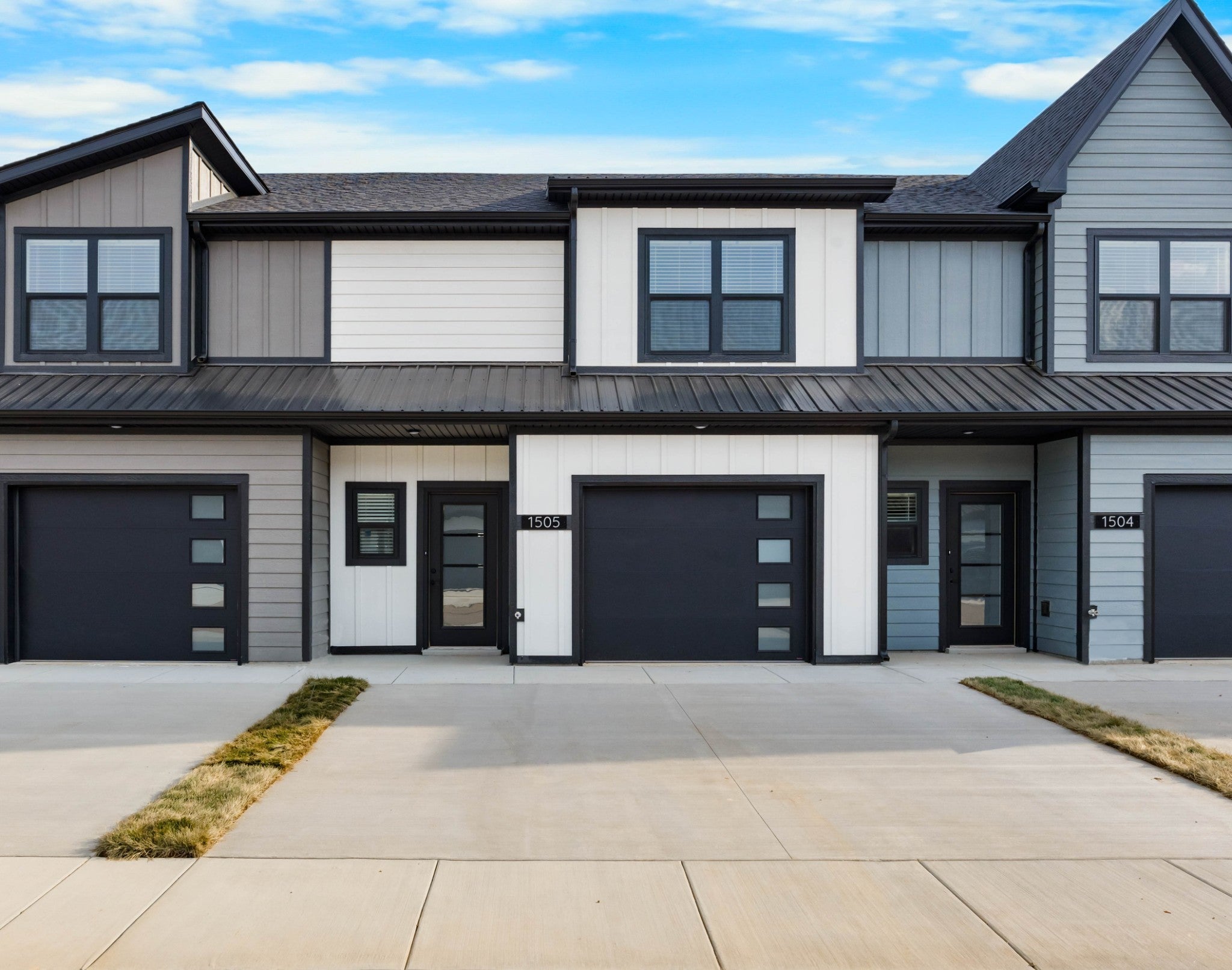 Photo of Listing #3049510