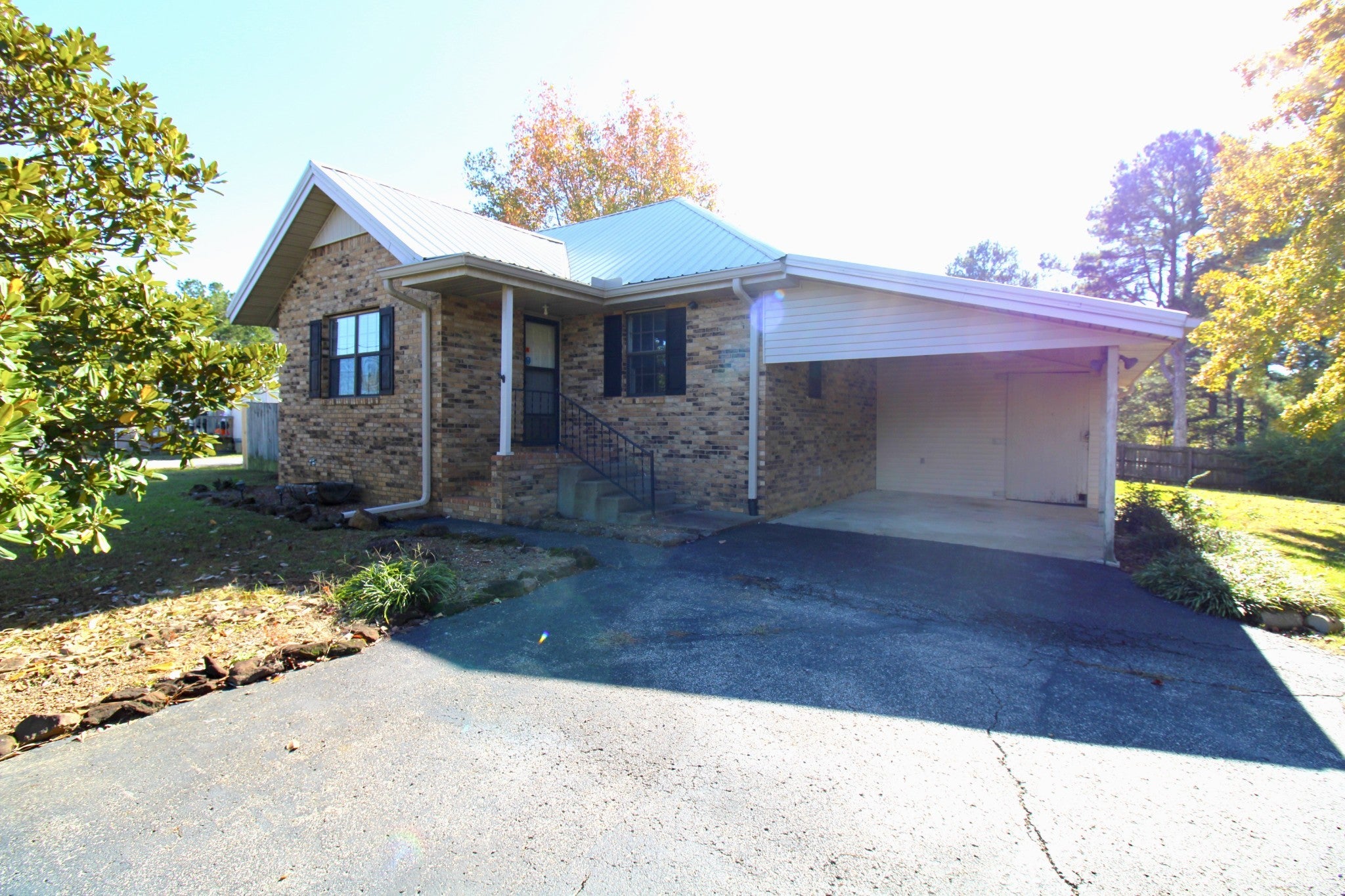 Photo of Listing #3049580