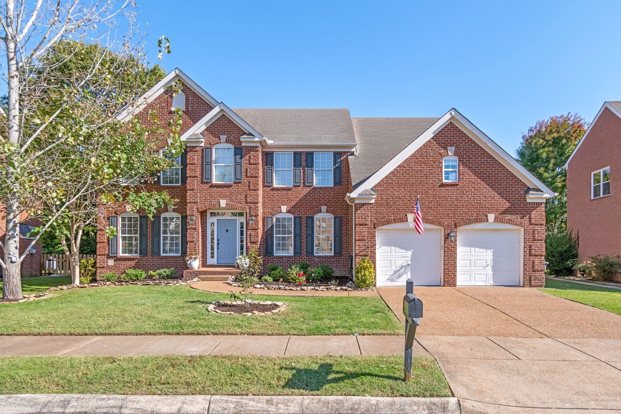 Photo of Listing #3049600