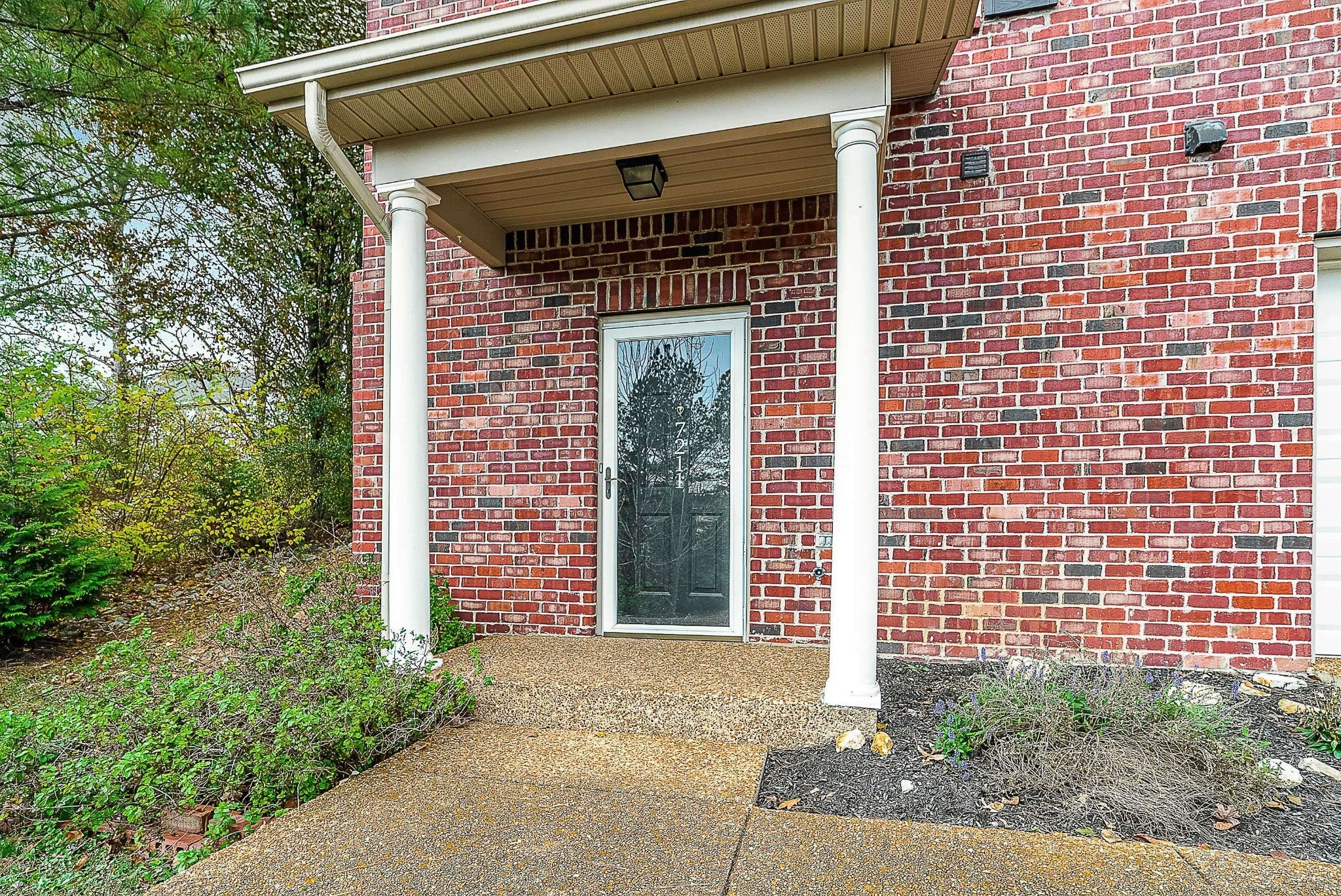 Photo of Listing #3049607