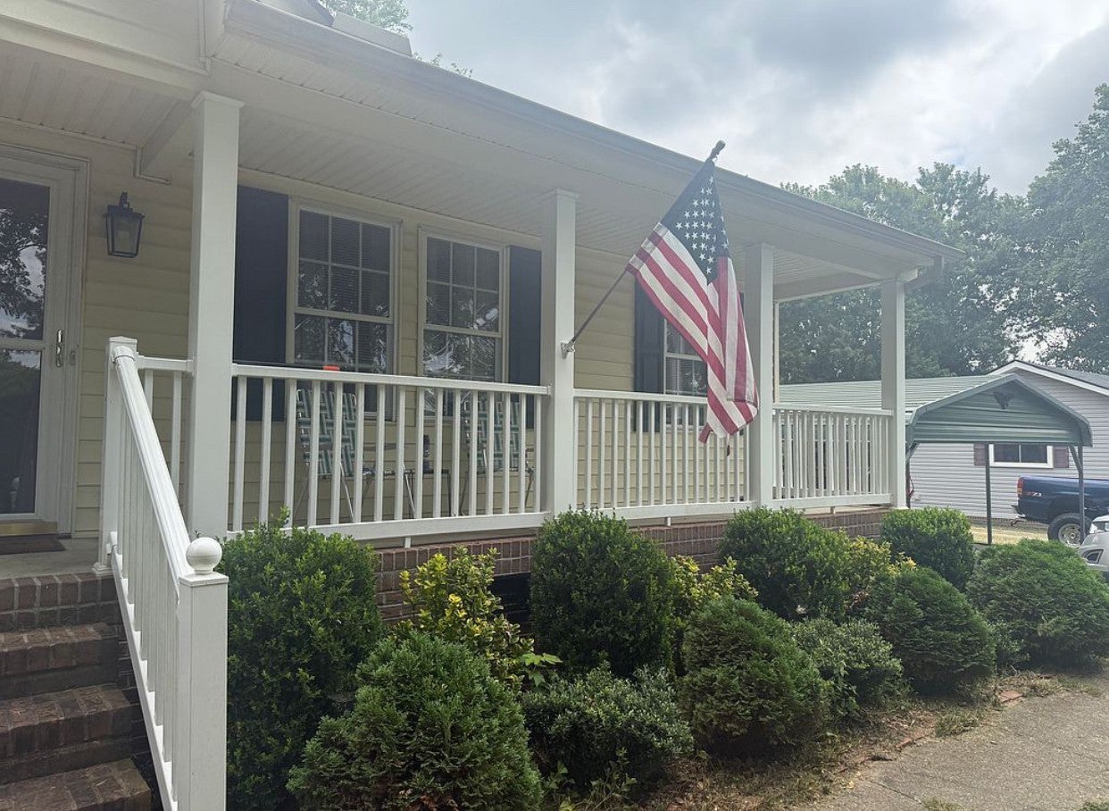 Photo of Listing #3049657