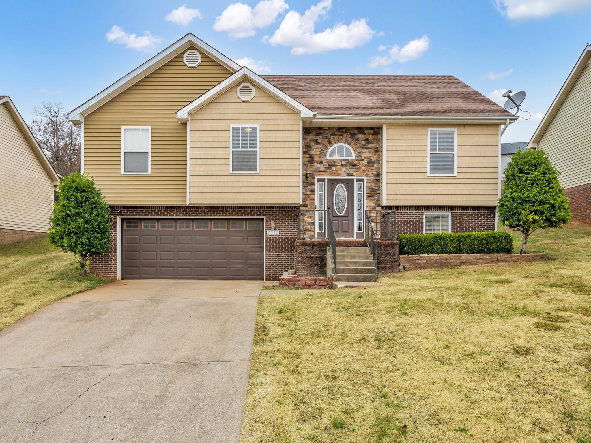 Photo of Listing #3049742