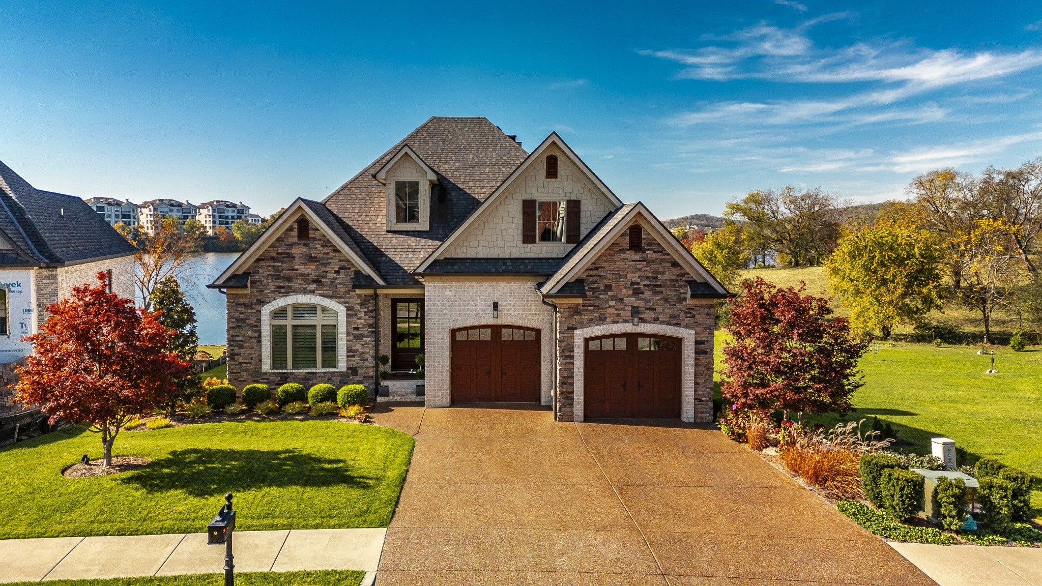 Photo of Listing #3049872