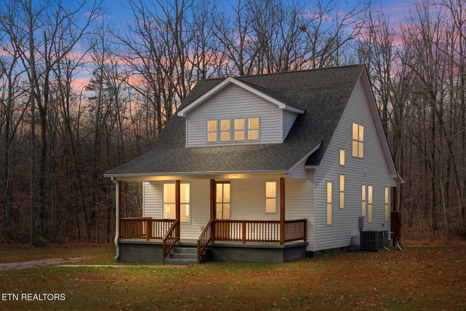 Photo of Listing #3049895