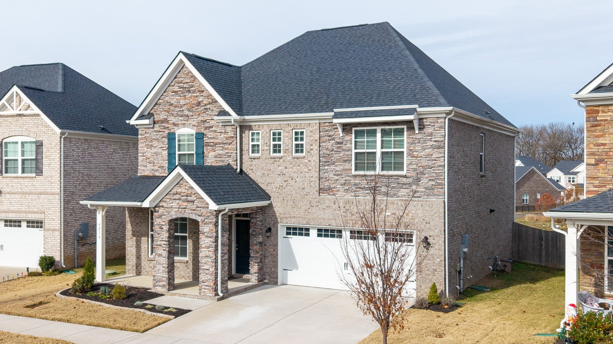 Photo of Listing #3049943