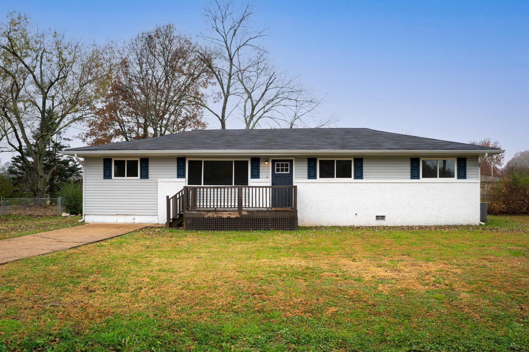 Photo of Listing #3049945