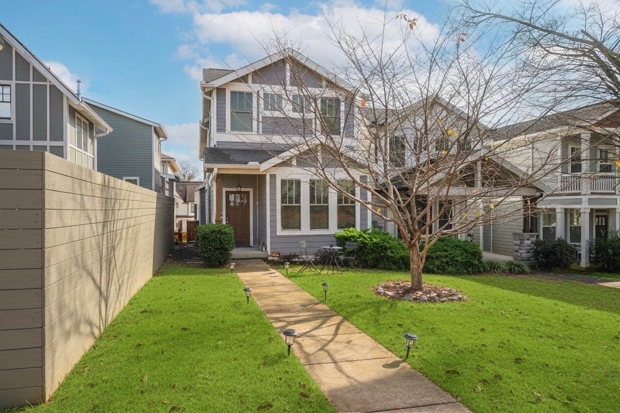 Photo of Listing #3050036