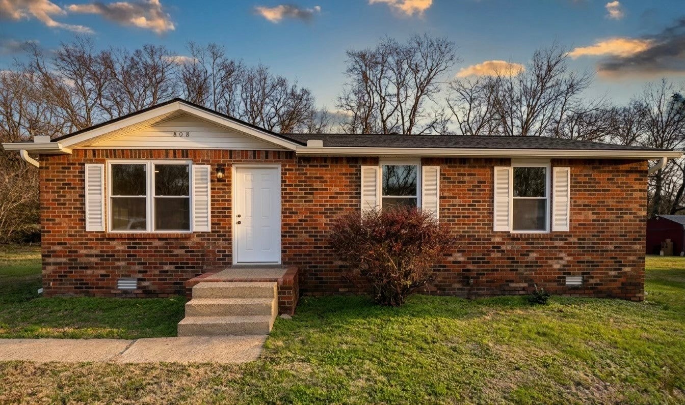 Photo of Listing #3050052