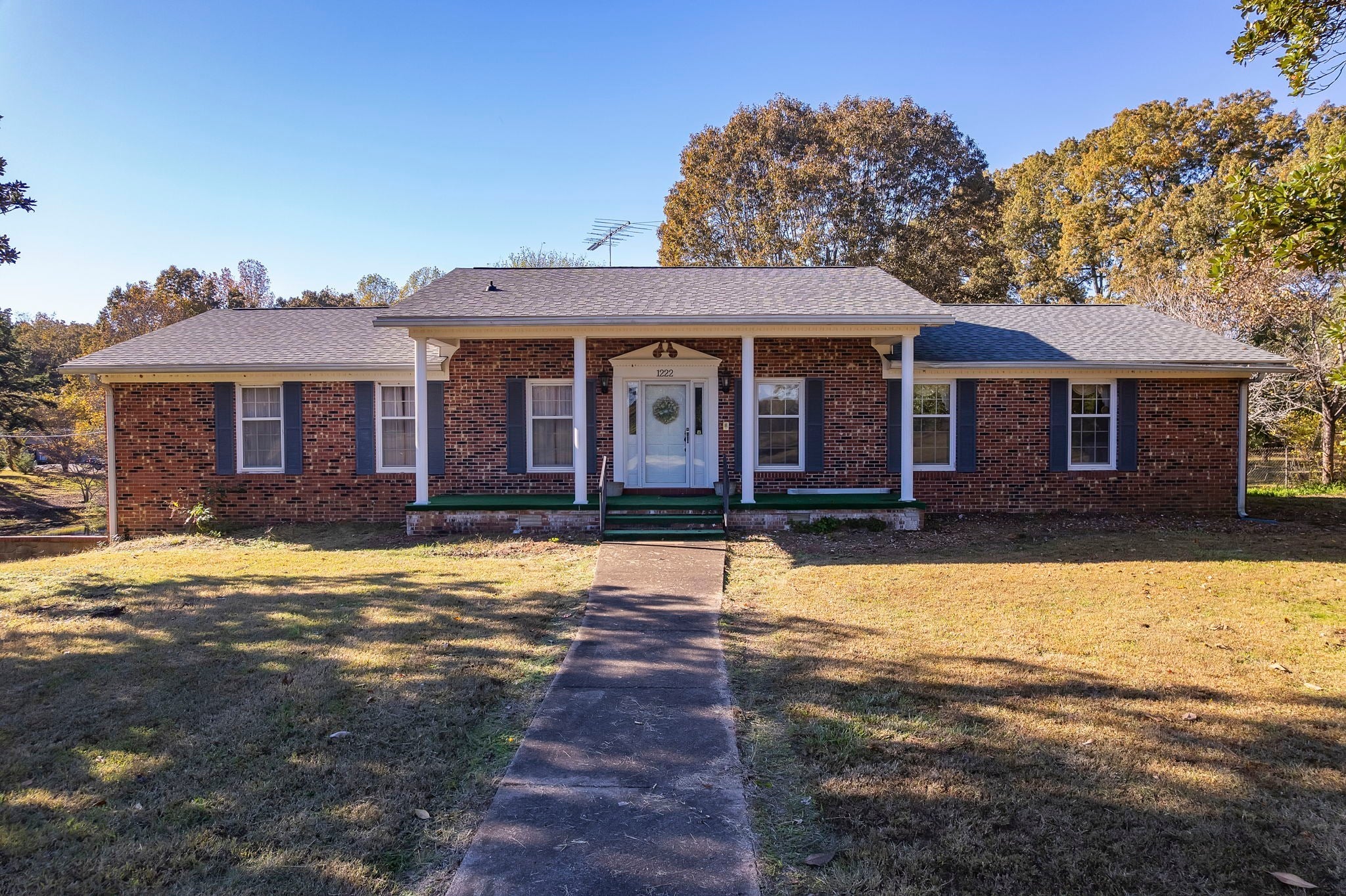 Photo of Listing #3050100