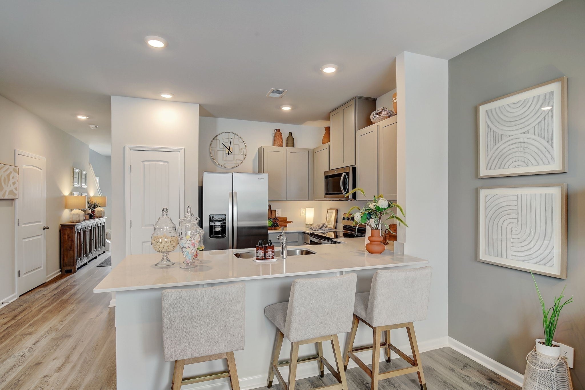 Photo of Listing #3050153