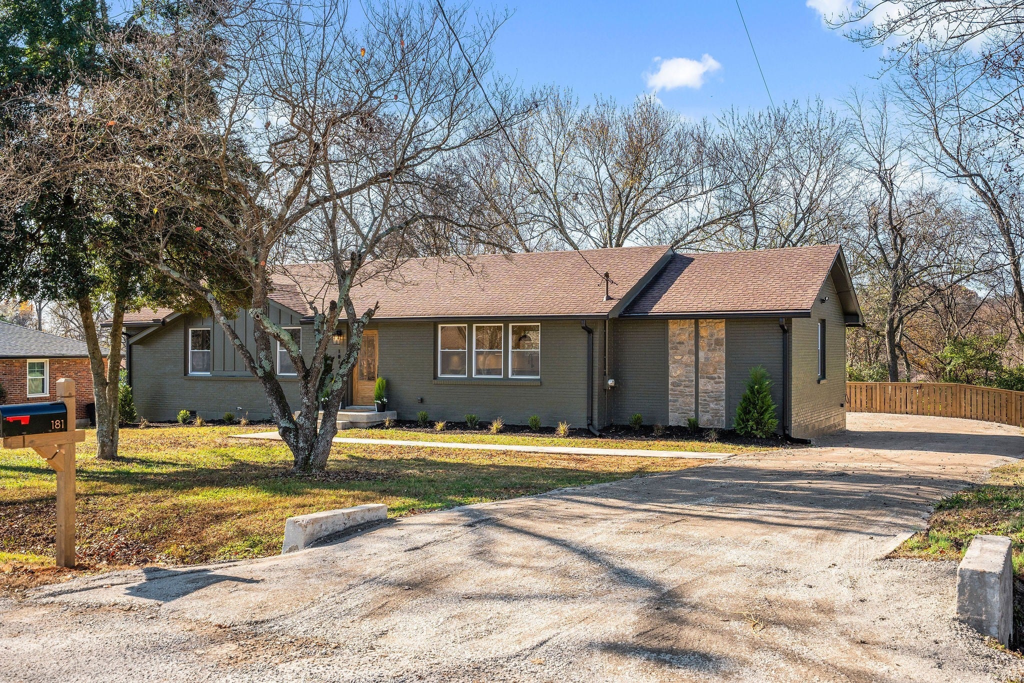 Photo of Listing #3050210