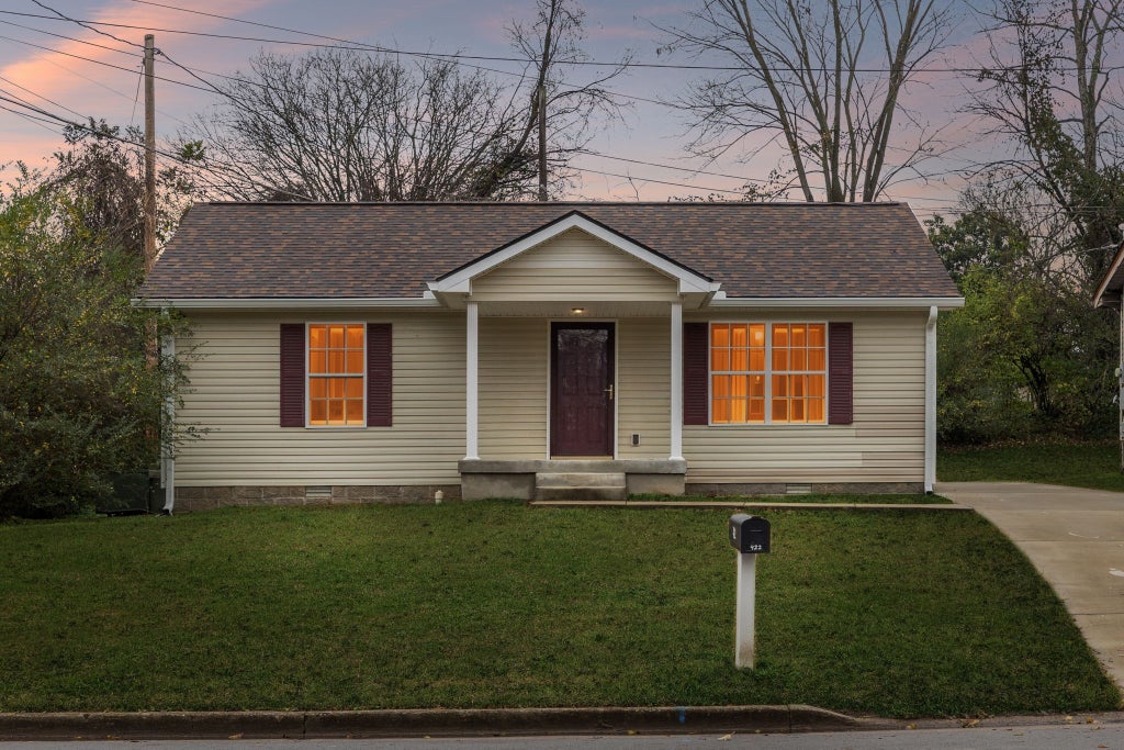 422 Glenn St, Clarksville