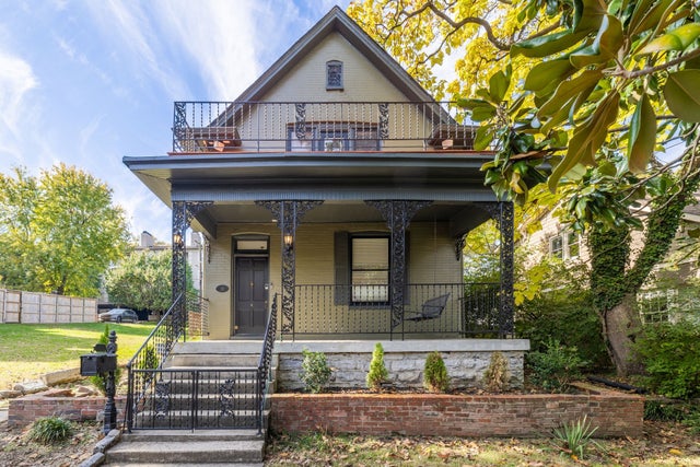 111 32nd Ave S, Nashville