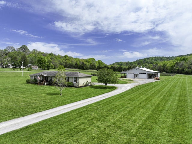 6865 Flat Creek Rd, College Grove