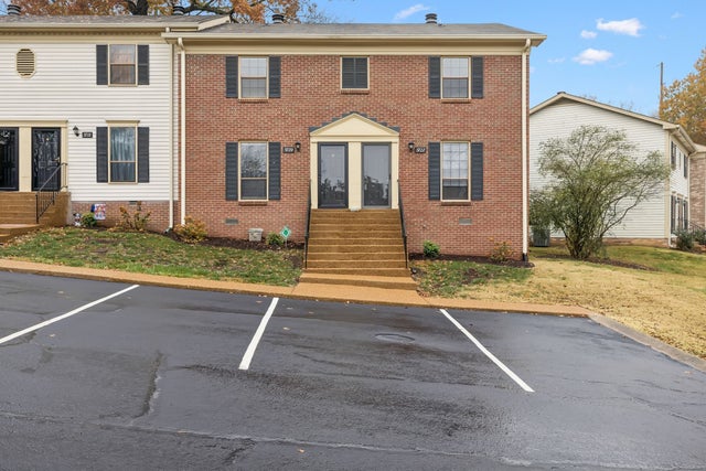 5720 Stone Brook Dr, Brentwood