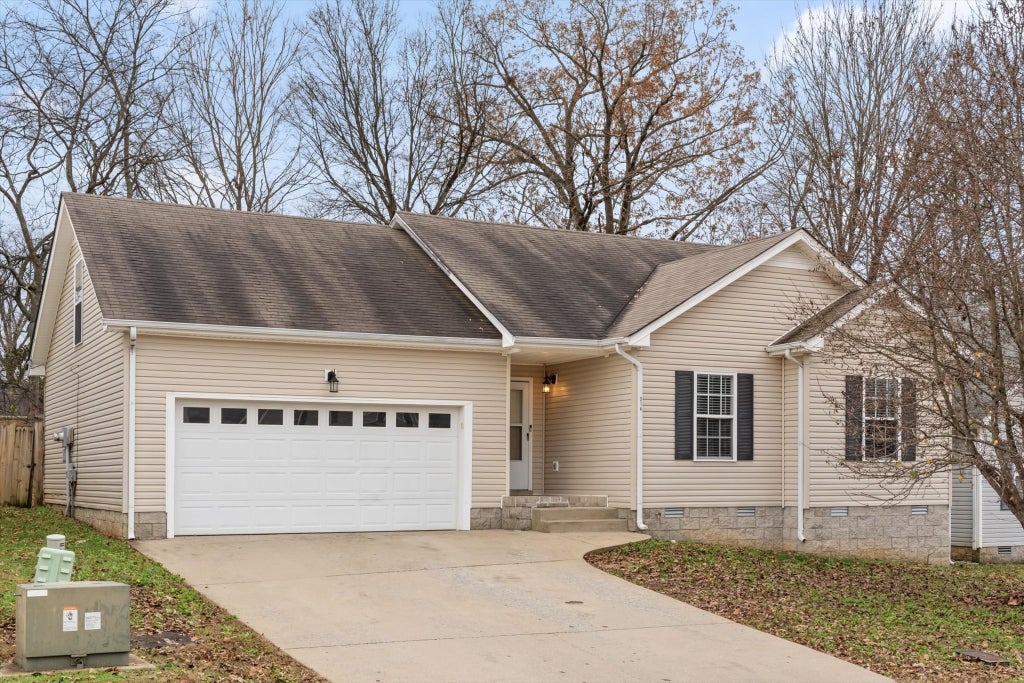 314 Chalet Cir, Clarksville