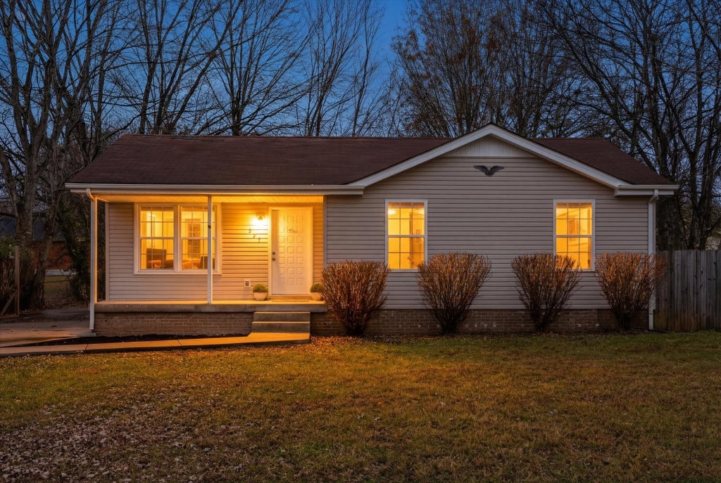 537 Appleton Dr, Clarksville