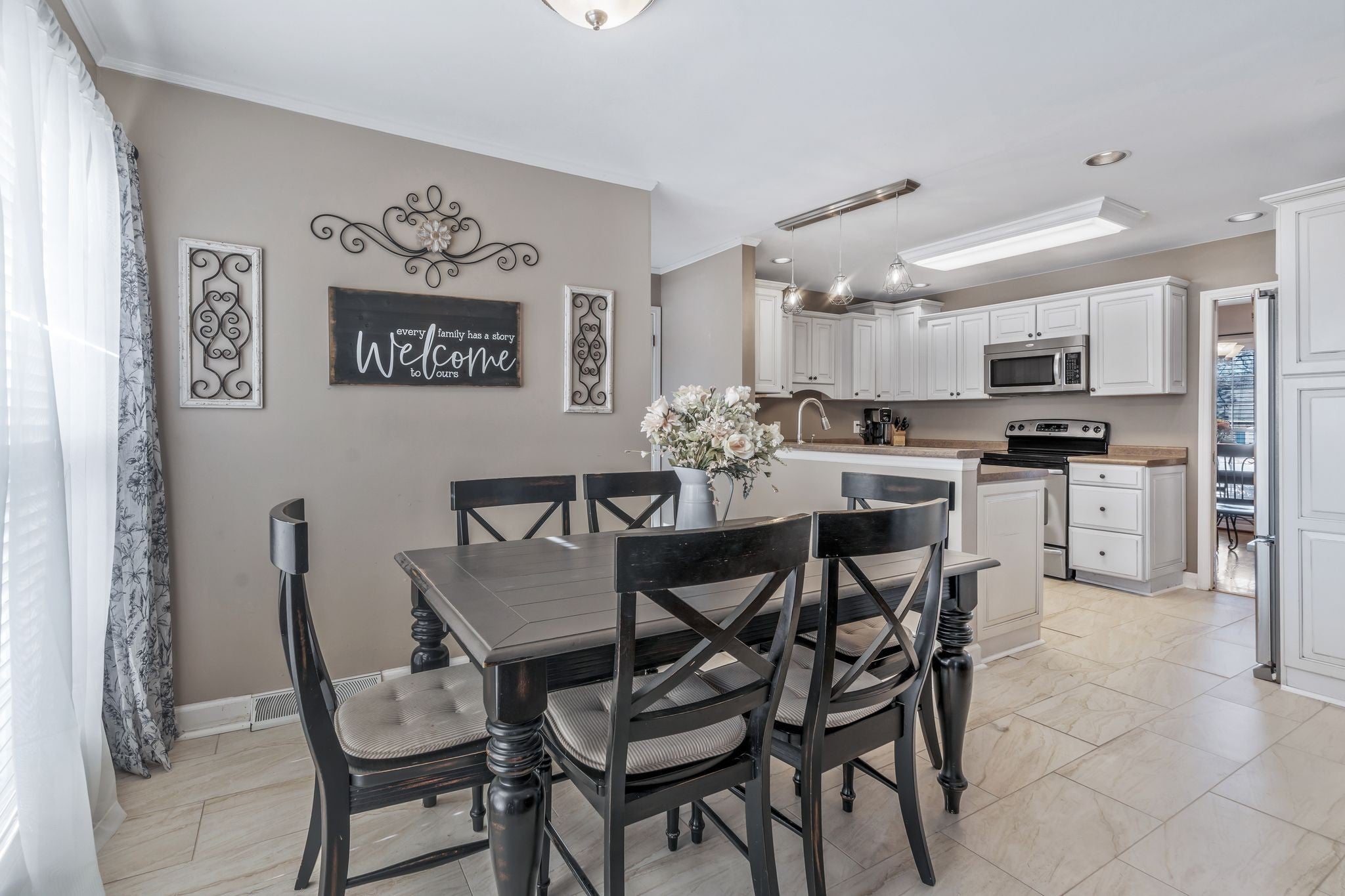 Photo of Listing #3051010