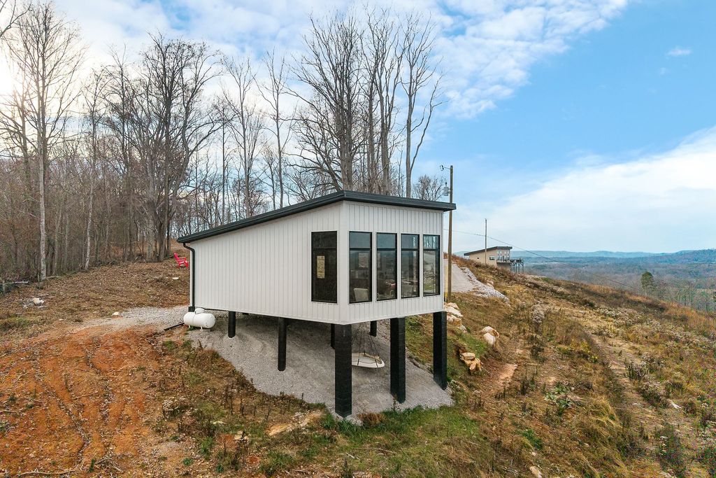 431 Bald Knob Cummings Cove Roads, Doyle