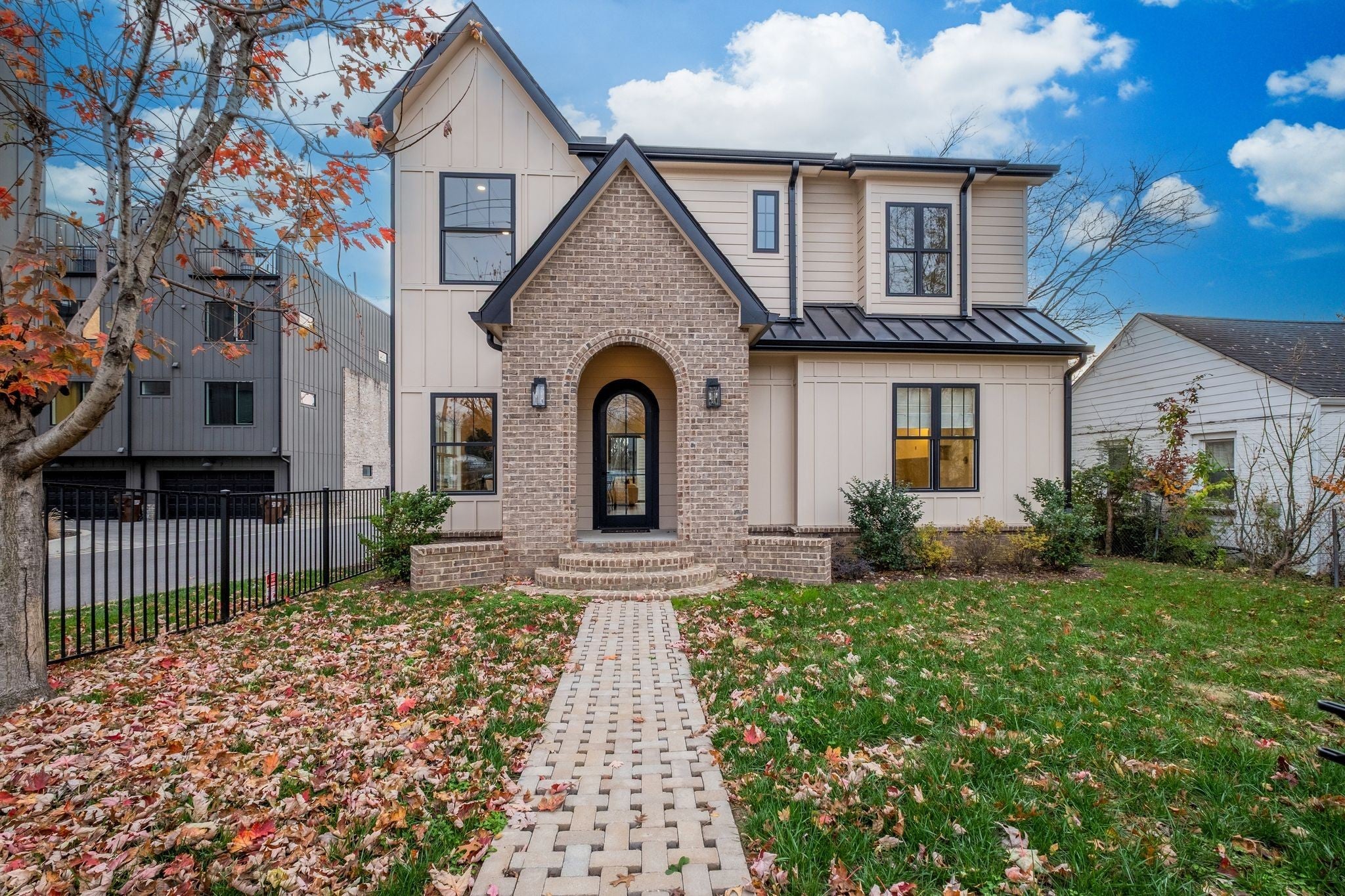 Photo of Listing #3051048