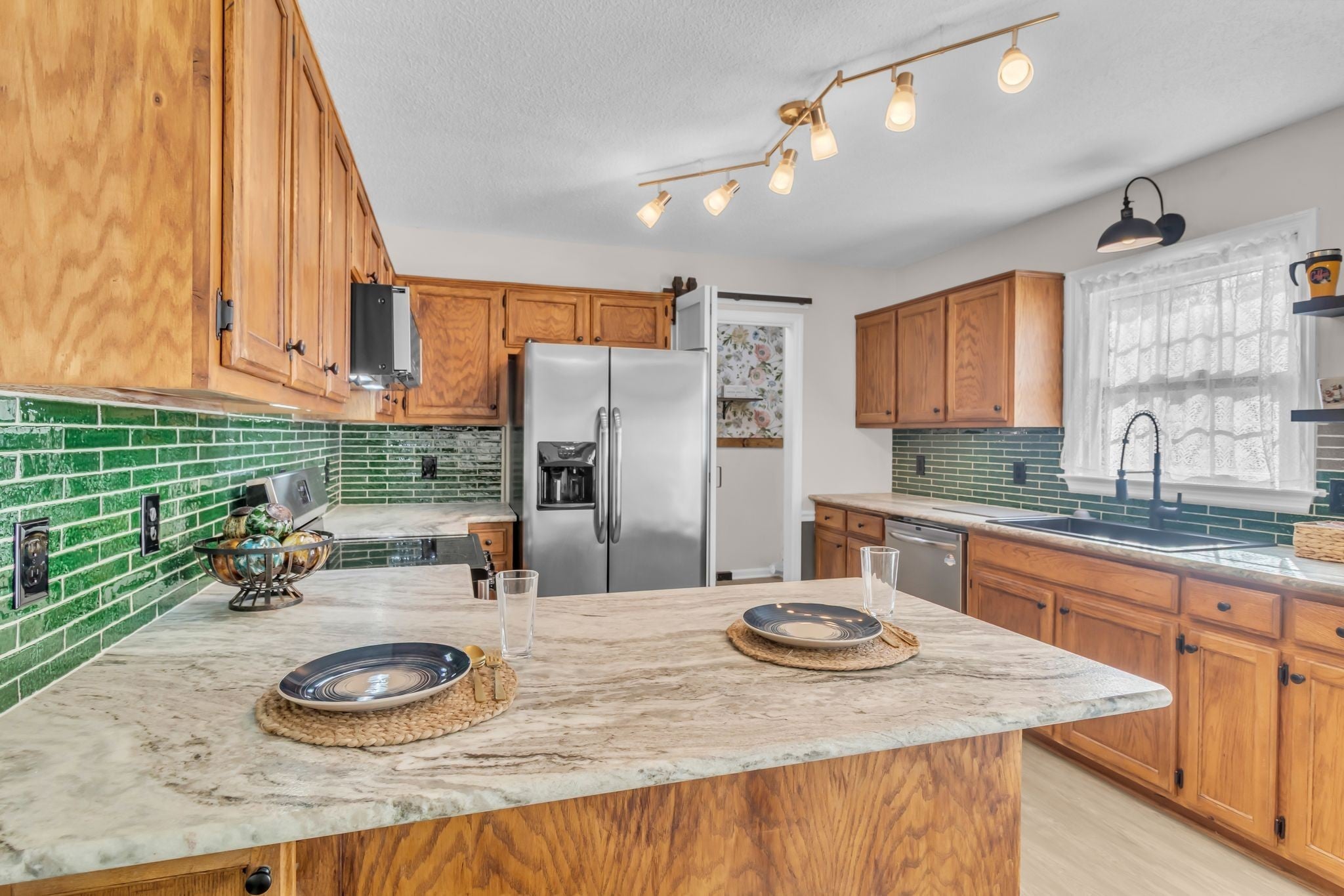 Photo of Listing #3051070