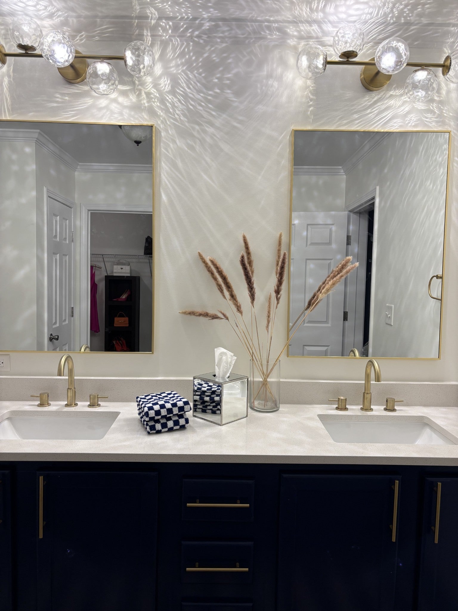 Photo of Listing #3051203