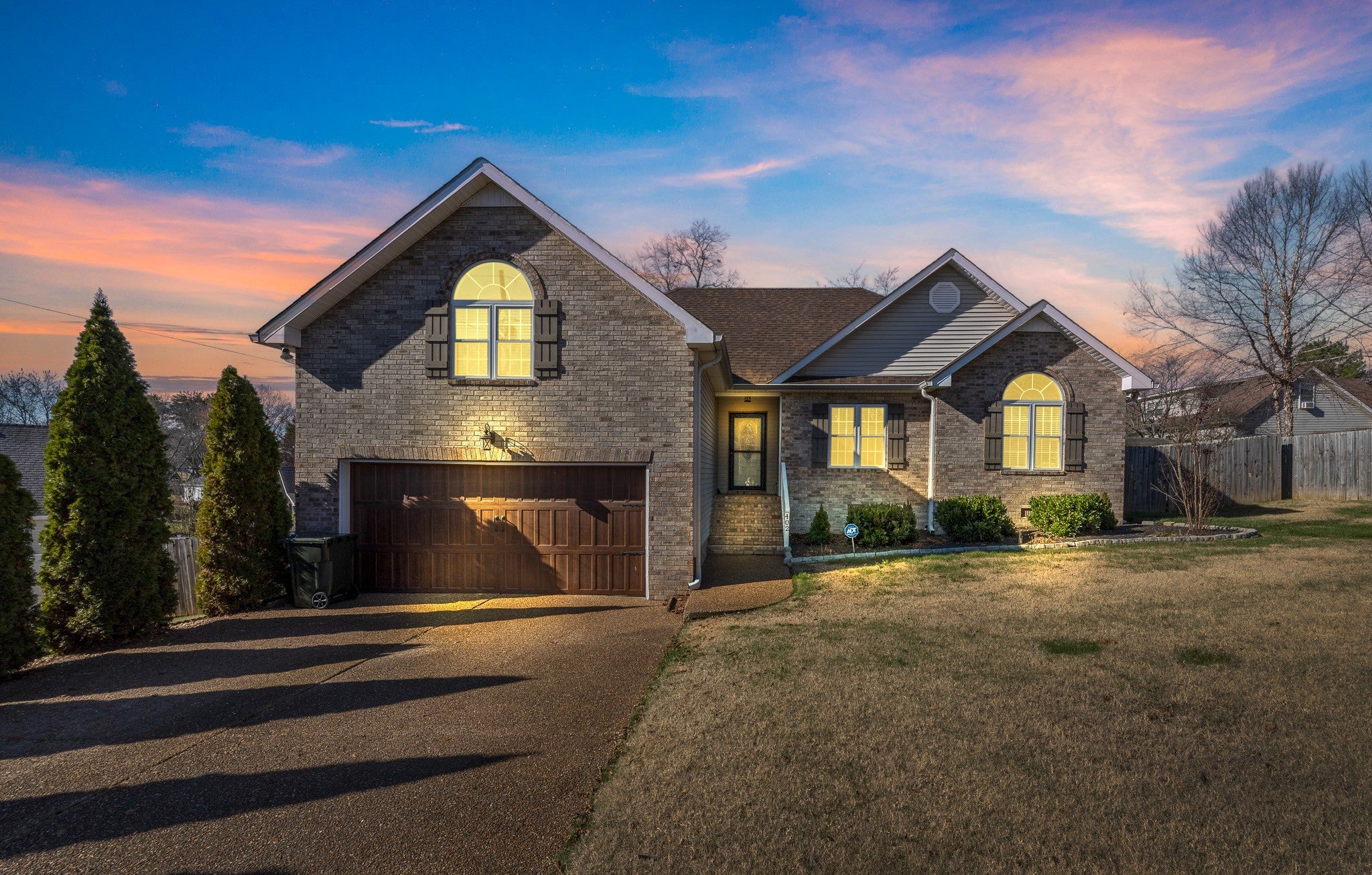 Photo of Listing #3051247