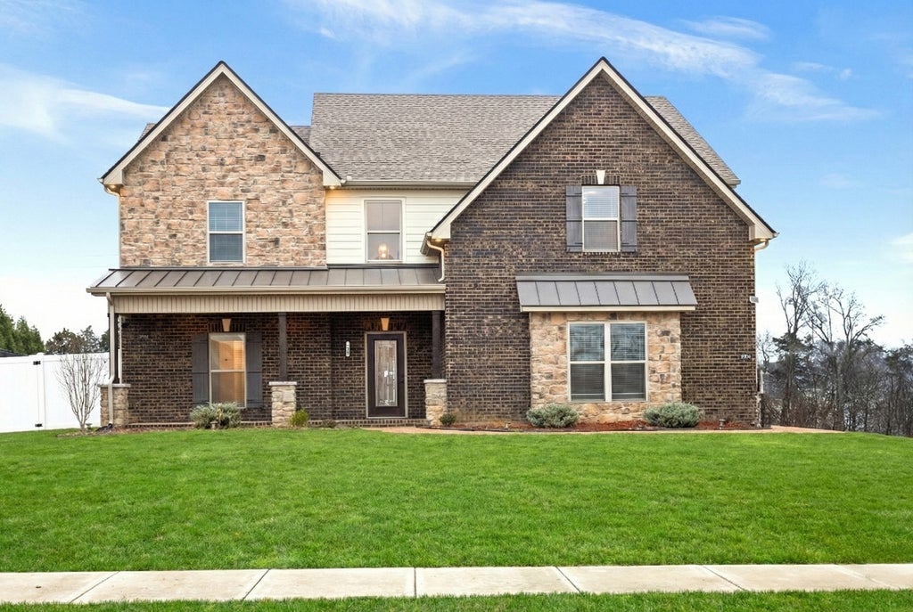 1200 Emmie Reece Dr, Smyrna