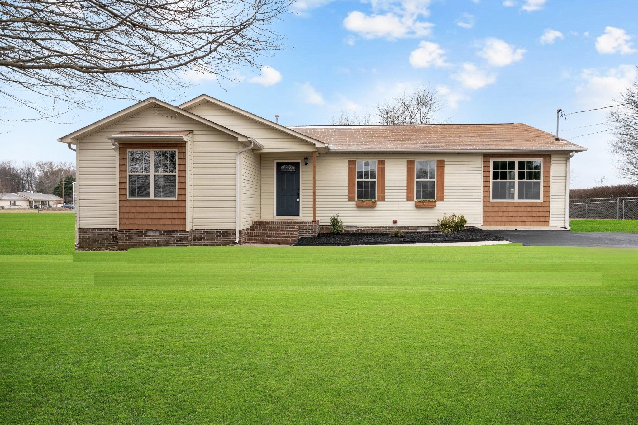 Photo of Listing #3051344