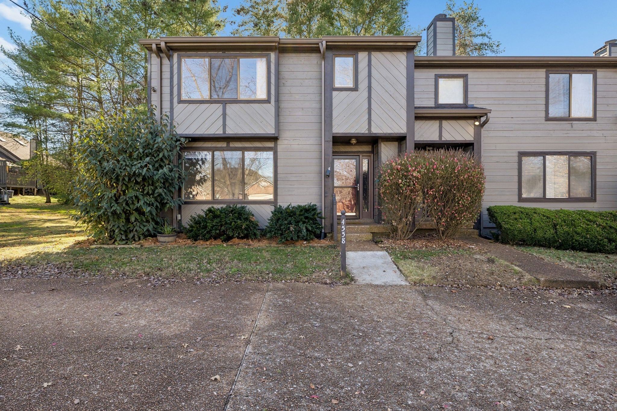 Photo of Listing #3051359