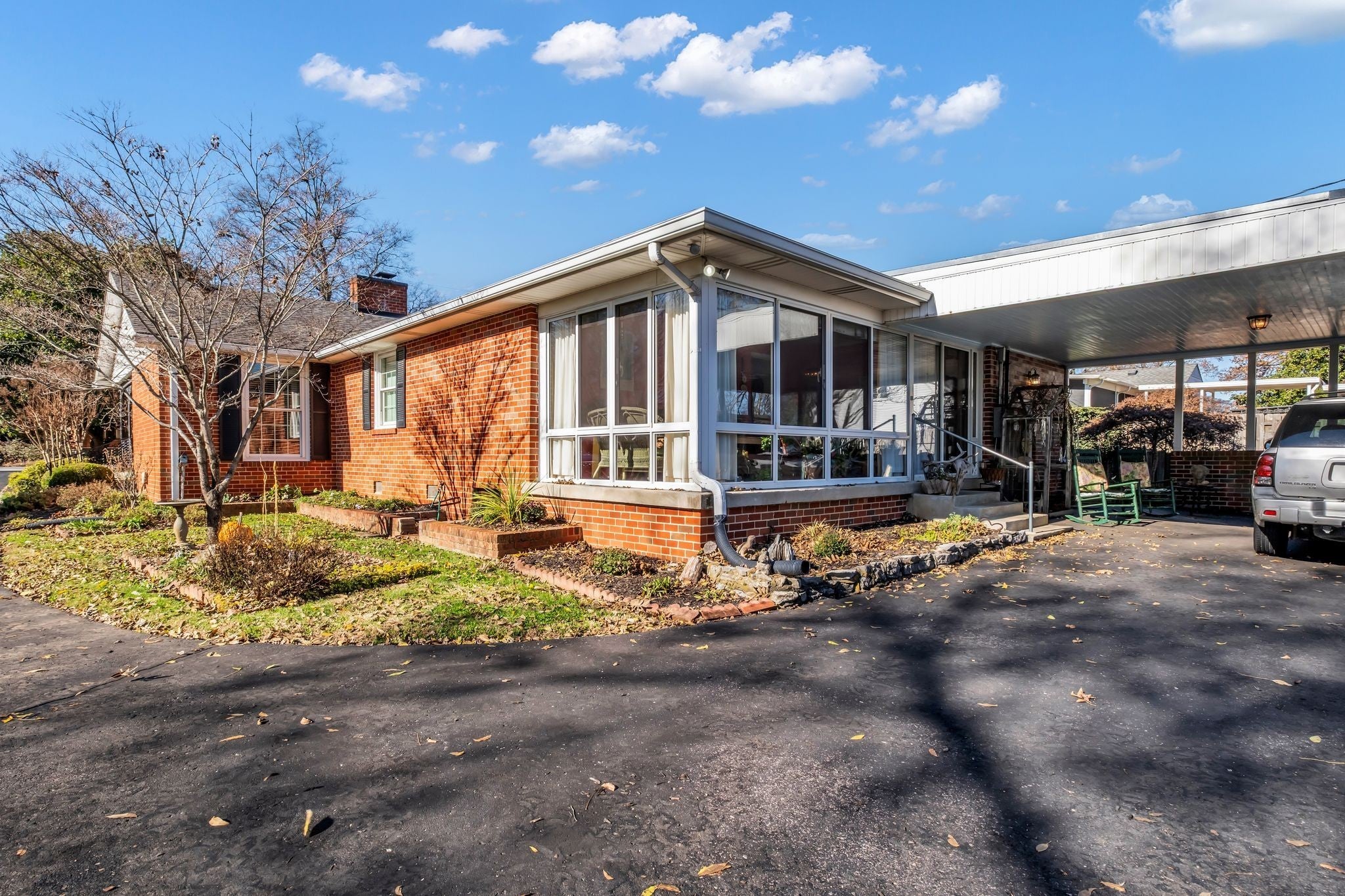 Photo of Listing #3051391