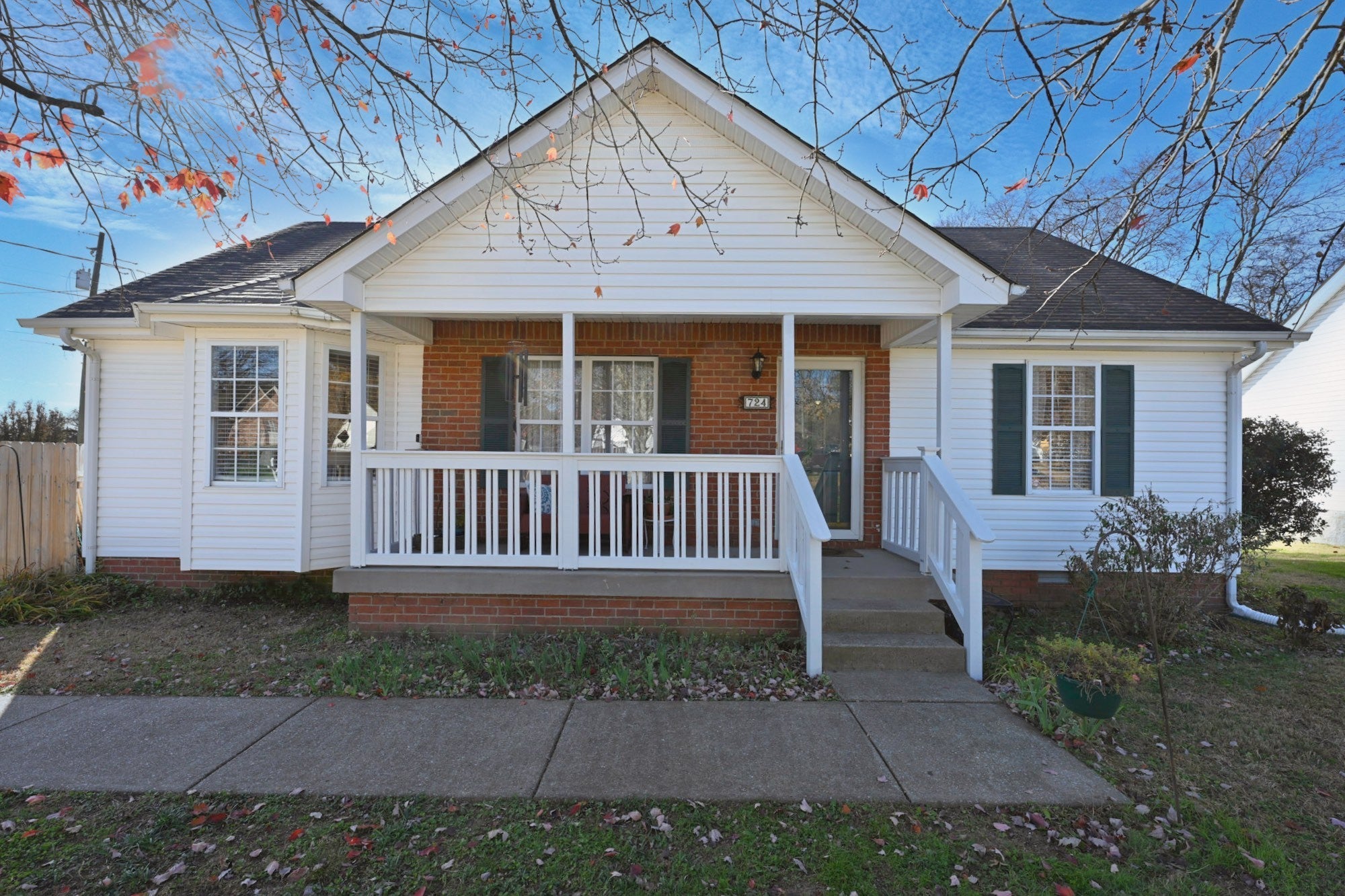 Photo of Listing #3051403