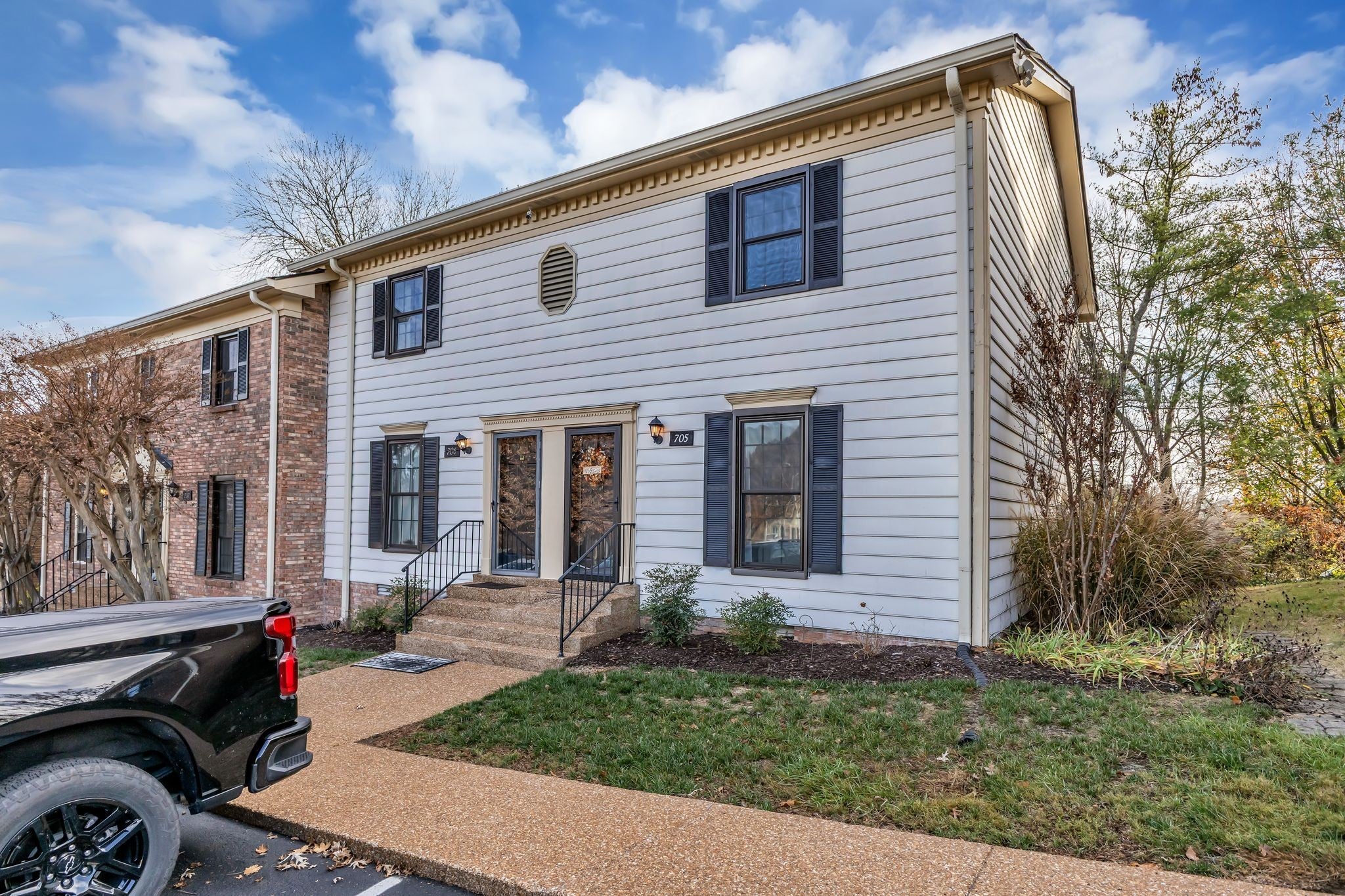 Photo of Listing #3051424