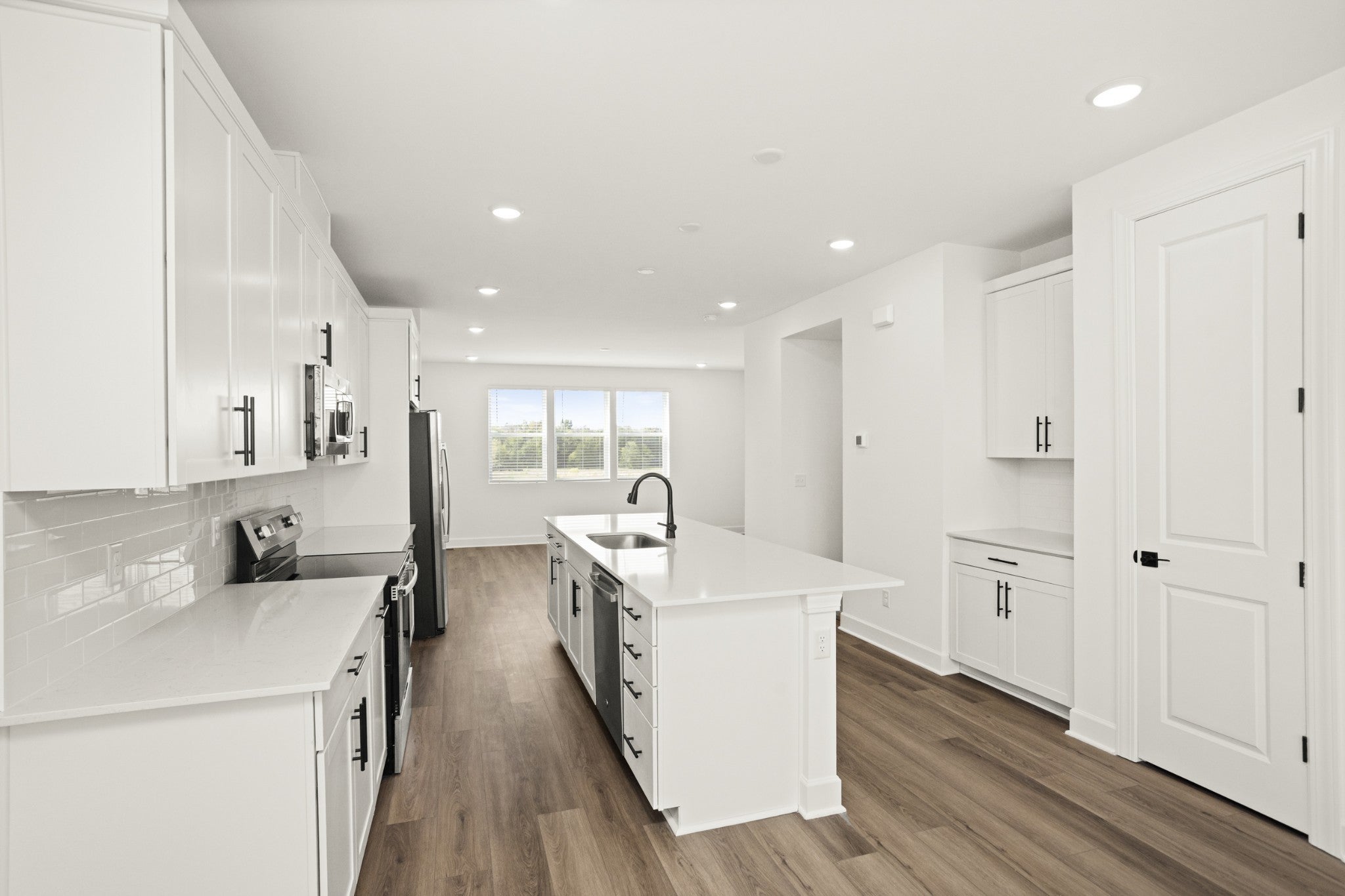 Photo of Listing #3051501