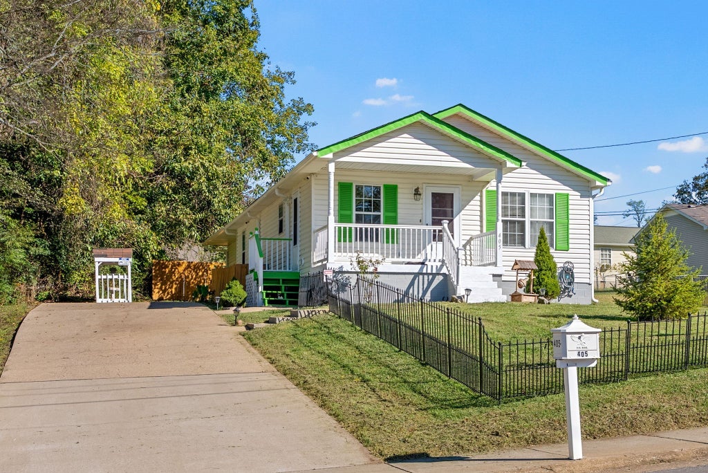 405 B St, Clarksville