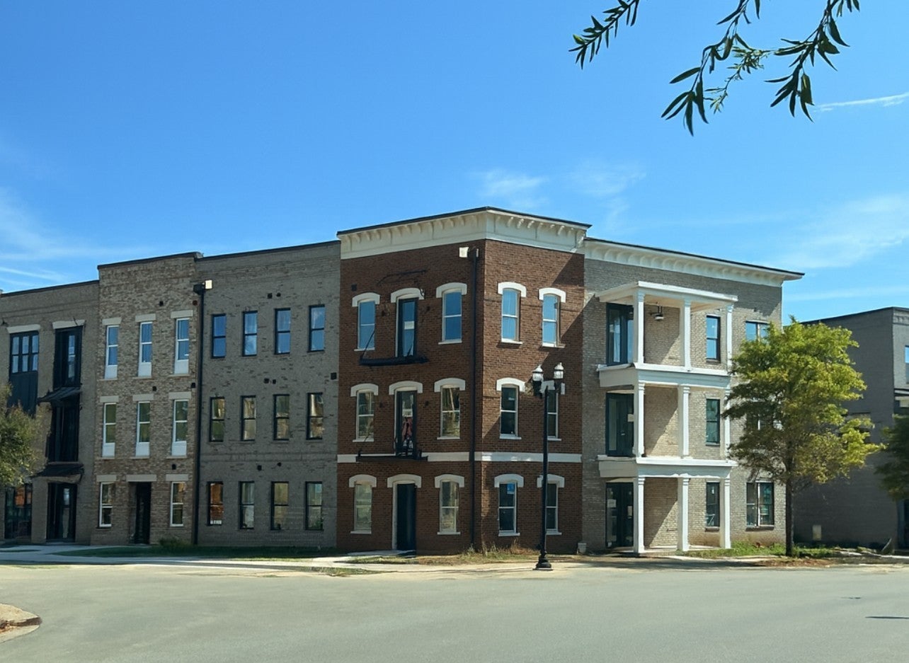 Photo of Listing #3051550