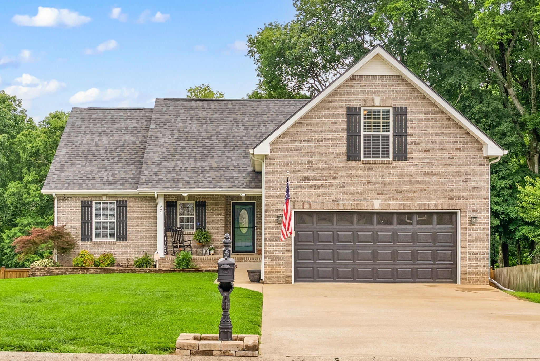 Home for sale in 1271 Viewmont Dr Clarksville, TN