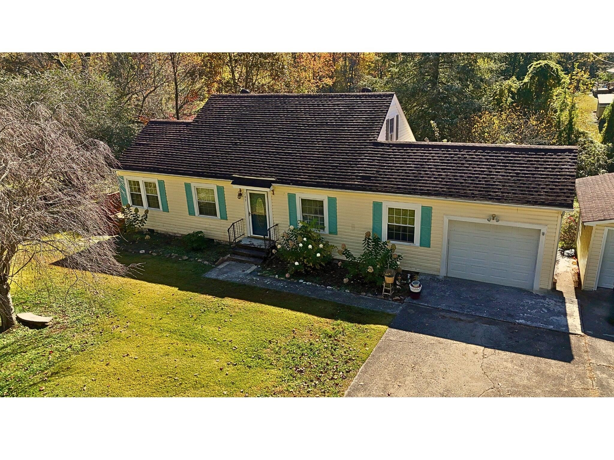 Photo of Listing #3051685