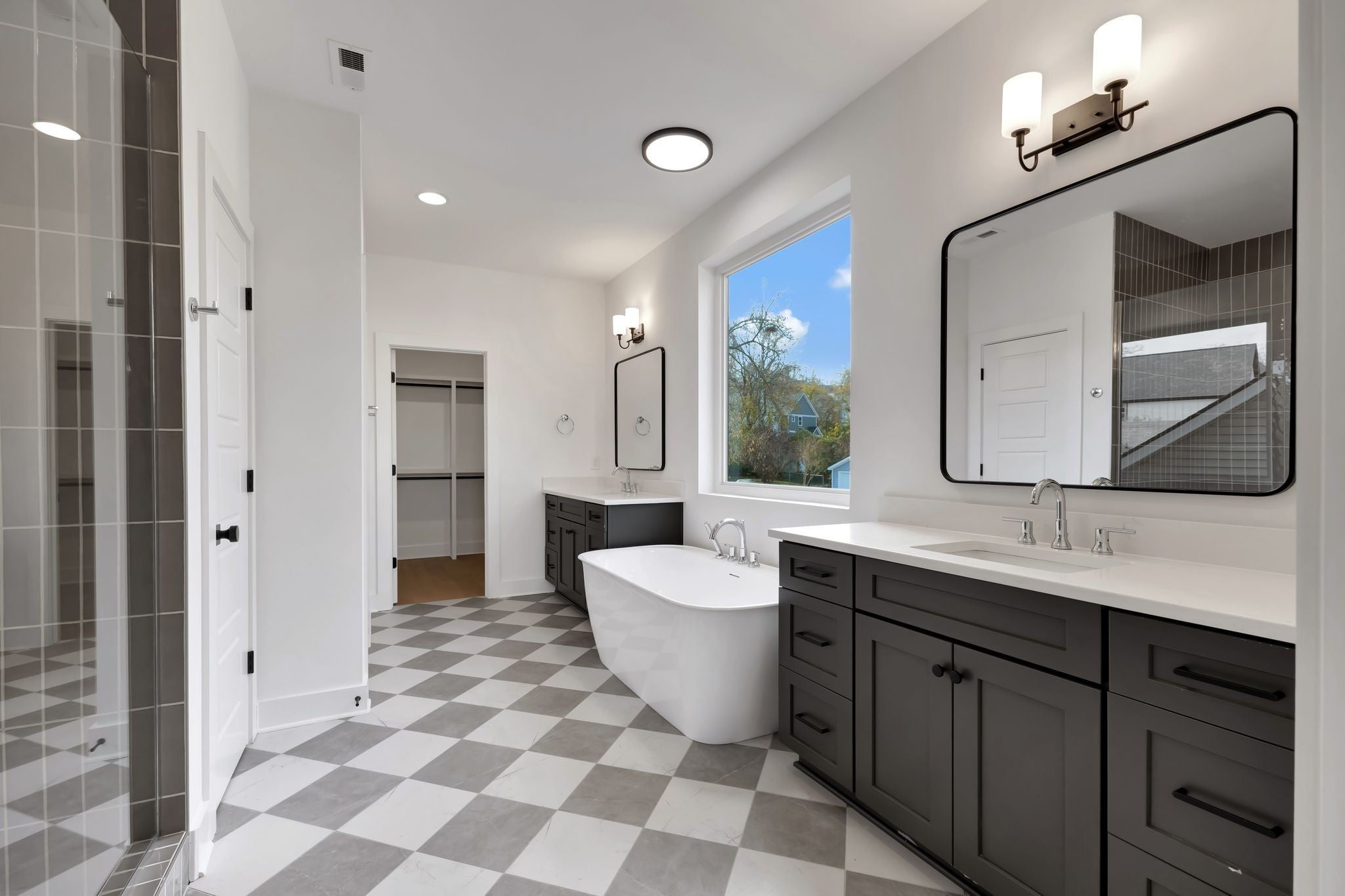 Photo of Listing #3051815