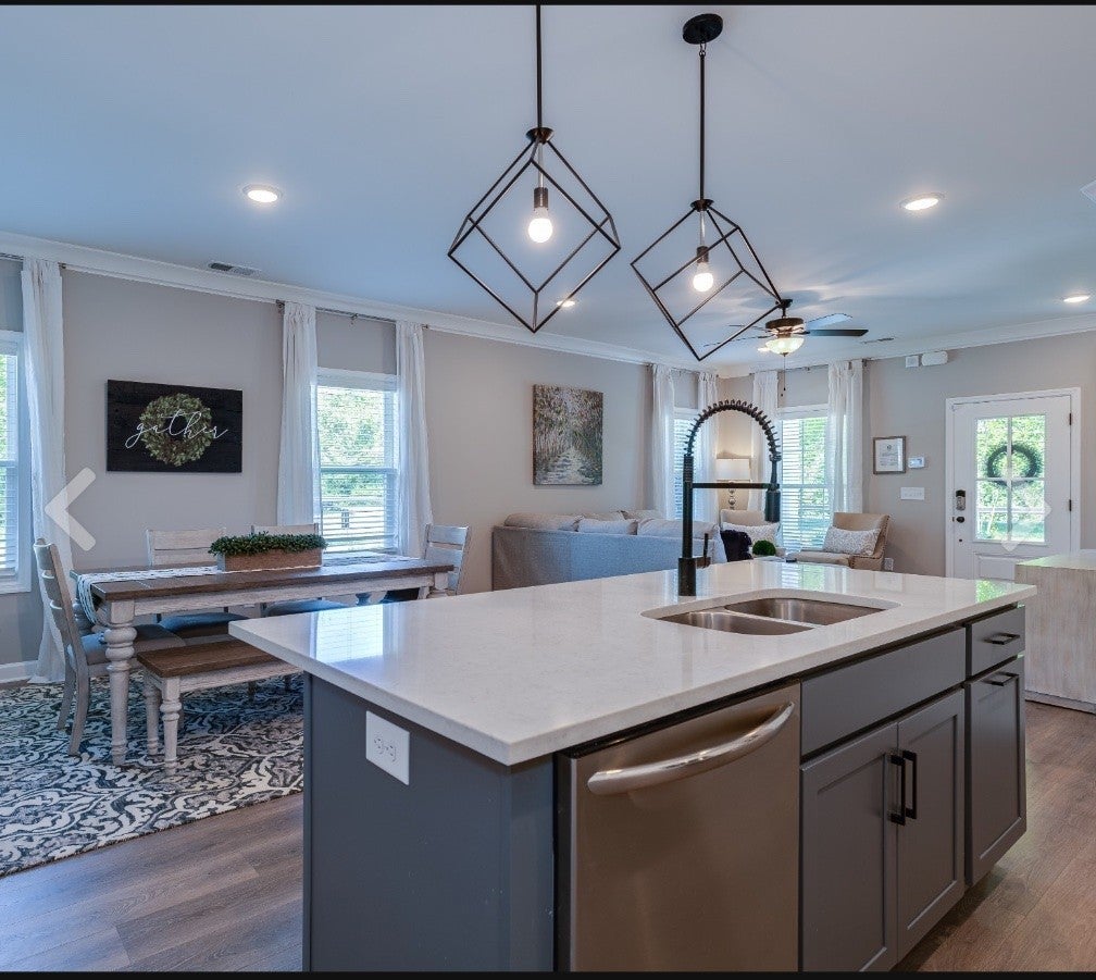 Photo of Listing #3051832