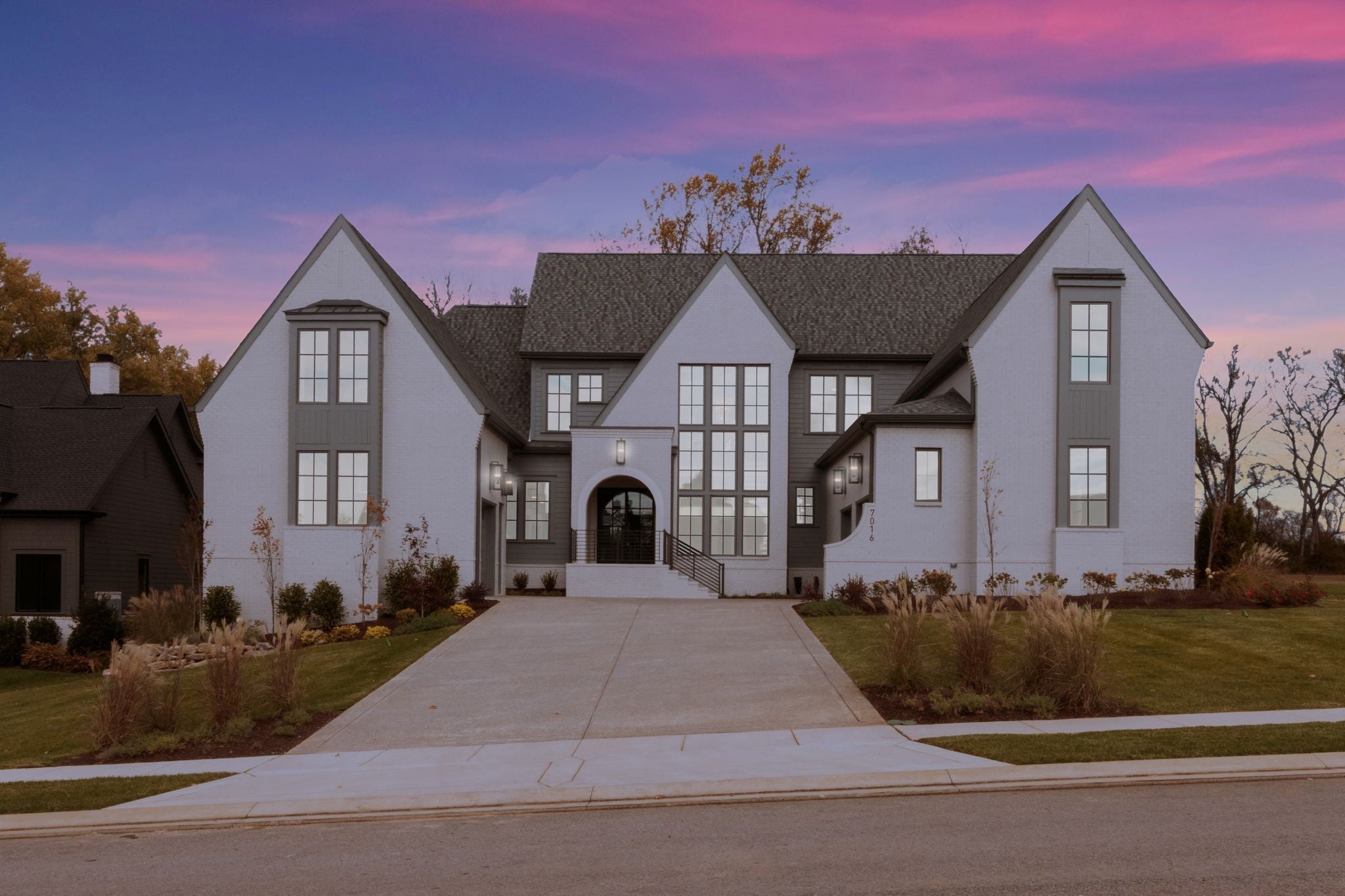 Photo of Listing #3051856