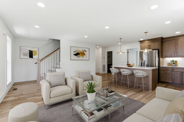 1020 W Kirkland Ave B, Nashville