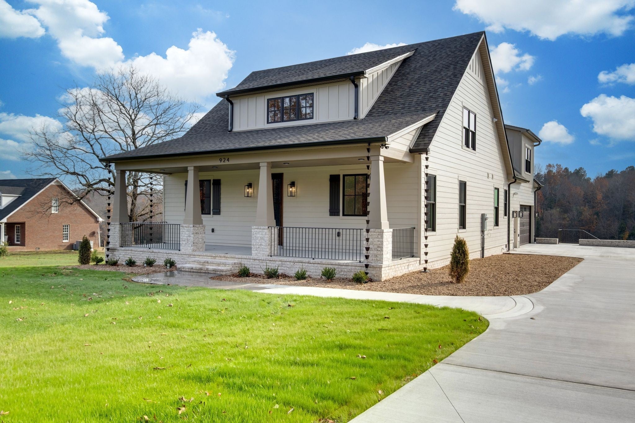 Photo of Listing #3052038