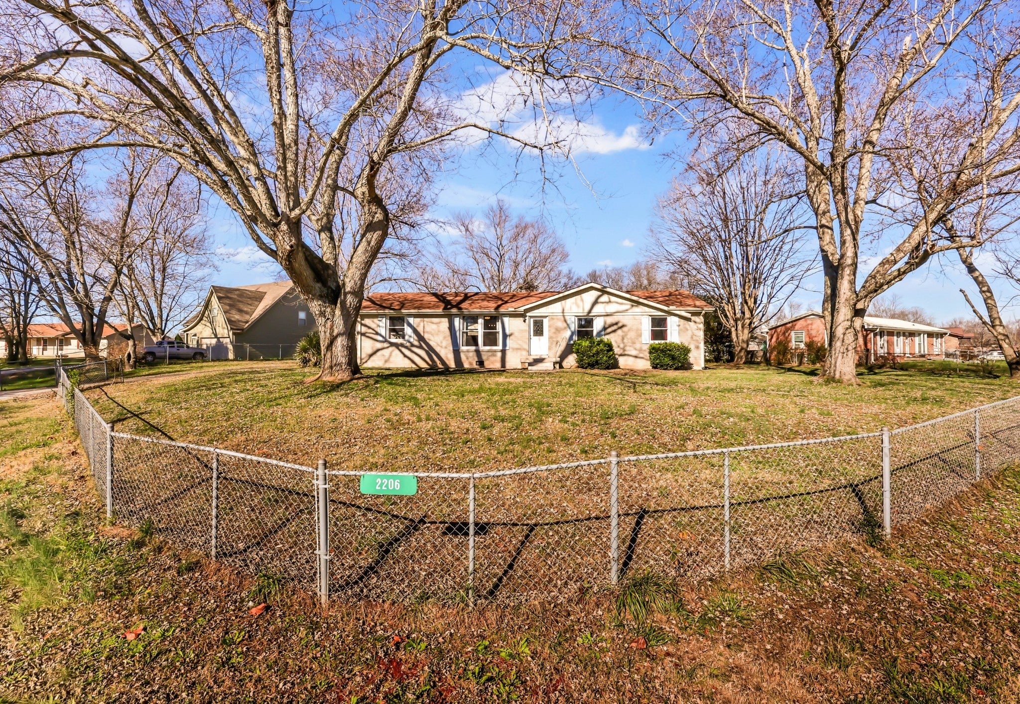 Photo of Listing #3052046