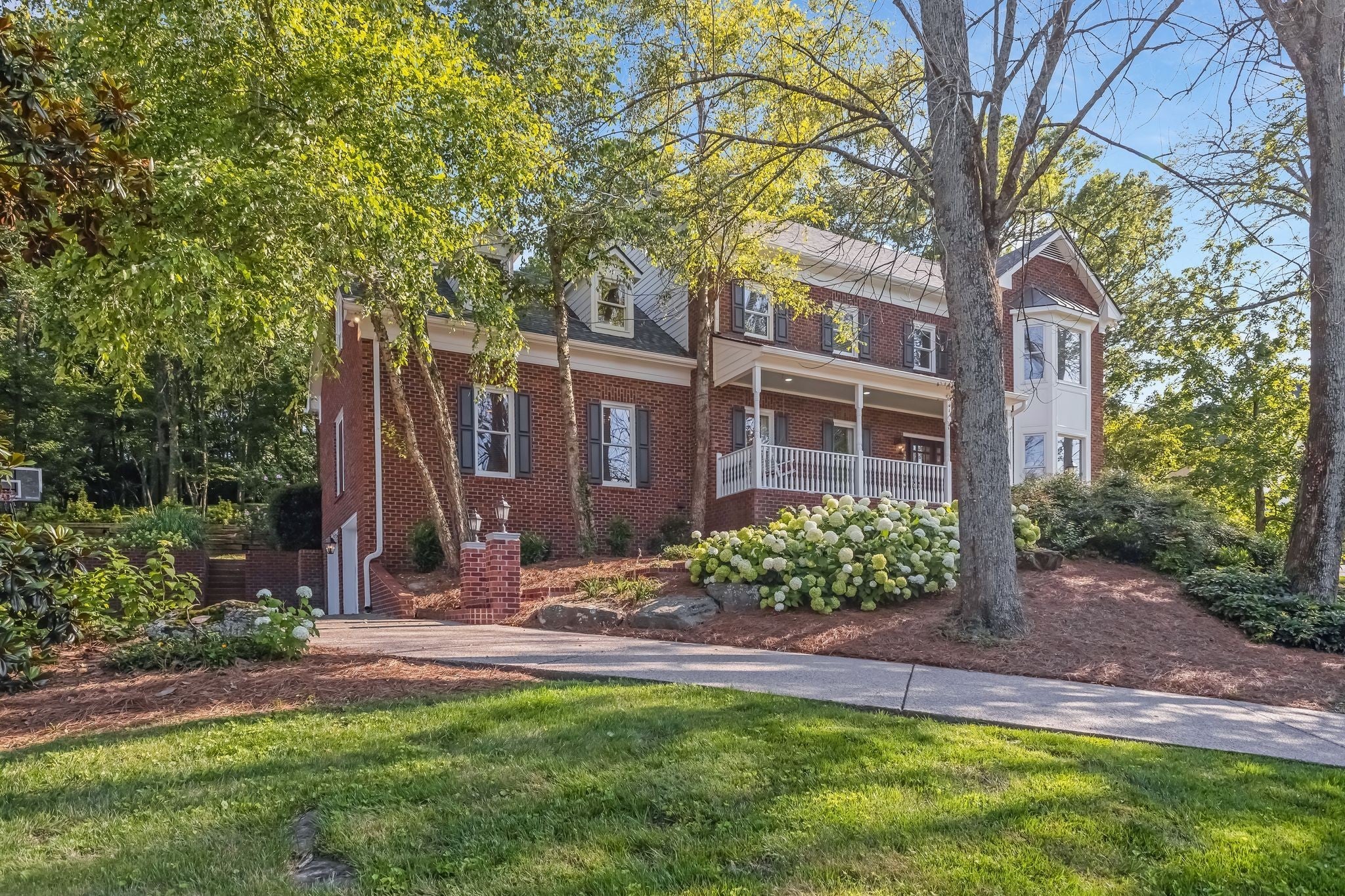 Photo of Listing #3052051