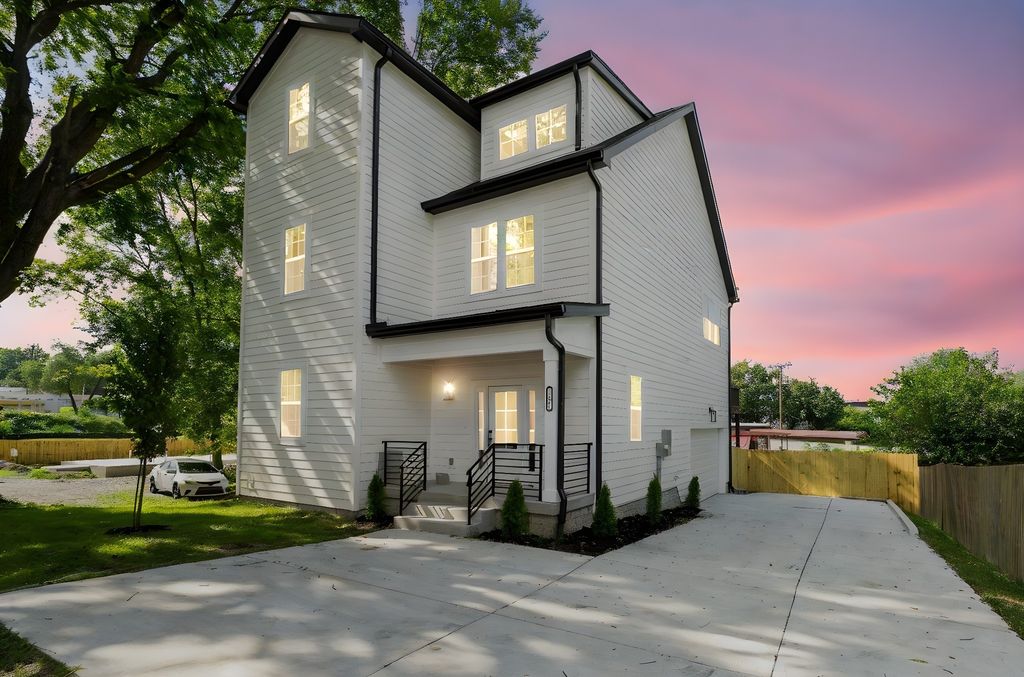 1117b Mcgavock Pike, Nashville