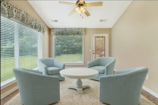 Photo of Listing #3054378