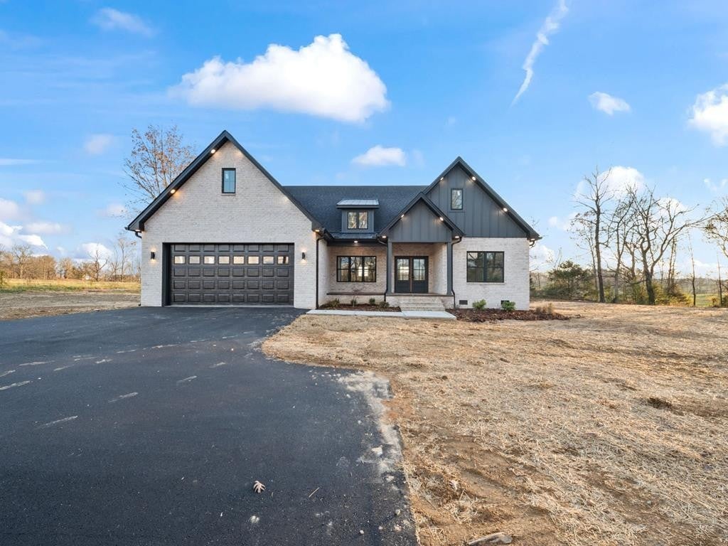 Photo of Listing #3054461